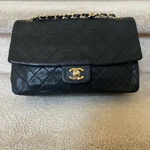 Chanel Classic Medium Single Flap